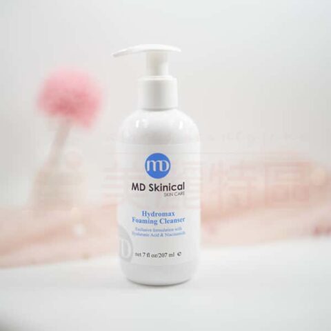 胺基酸水潤泡沫潔面乳